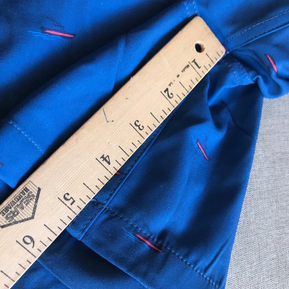 Huk Mens Charter‎ Volley Shorts Blue Boat Print Fishing Swim Trunks Small